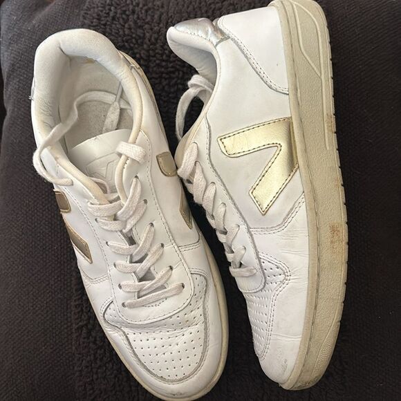 Vert by Veja  Leather Snickers Size 6.5 - Picture 7 of 10